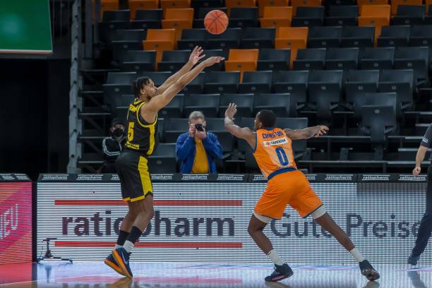 期待在接下 期待在接下